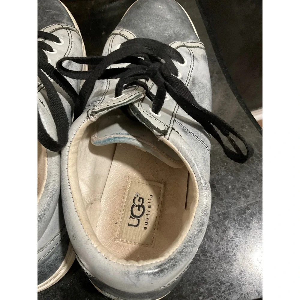 UGG Australia Womens Leather Low Top Sneakers Distressed Blue Grey Size 8